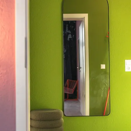 Zentrumsnahe 2-zimmer Mit Privatem Parkplatz Und Balkon Lejlighed Leipzig