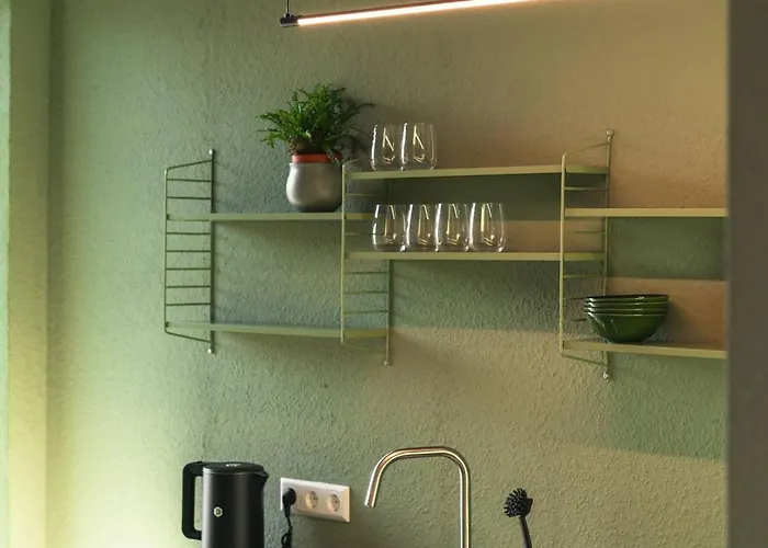 Zentrumsnahe 2-zimmer Mit Privatem Parkplatz Und Balkon شقة لبسيا